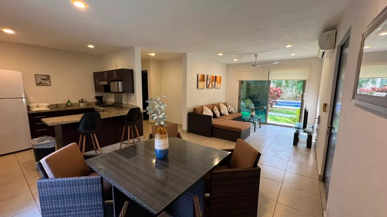 2 Bedroom Apartment in Playa del Carmen