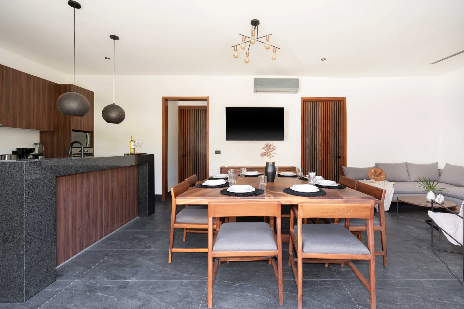 4 Bedroom Villa in La Veleta, Tulum