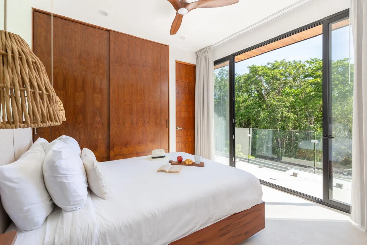 4 Bedroom Villa in Aldea Zama