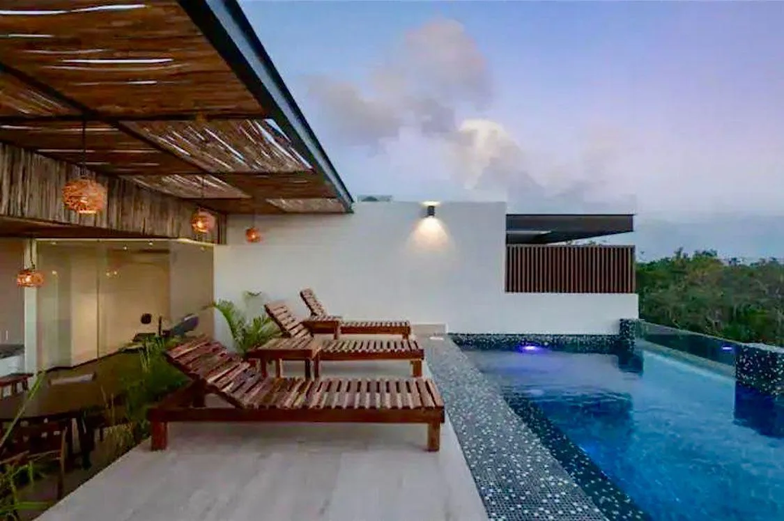 2 Bedroom Lock-Off Apartment in La Veleta, Tulum